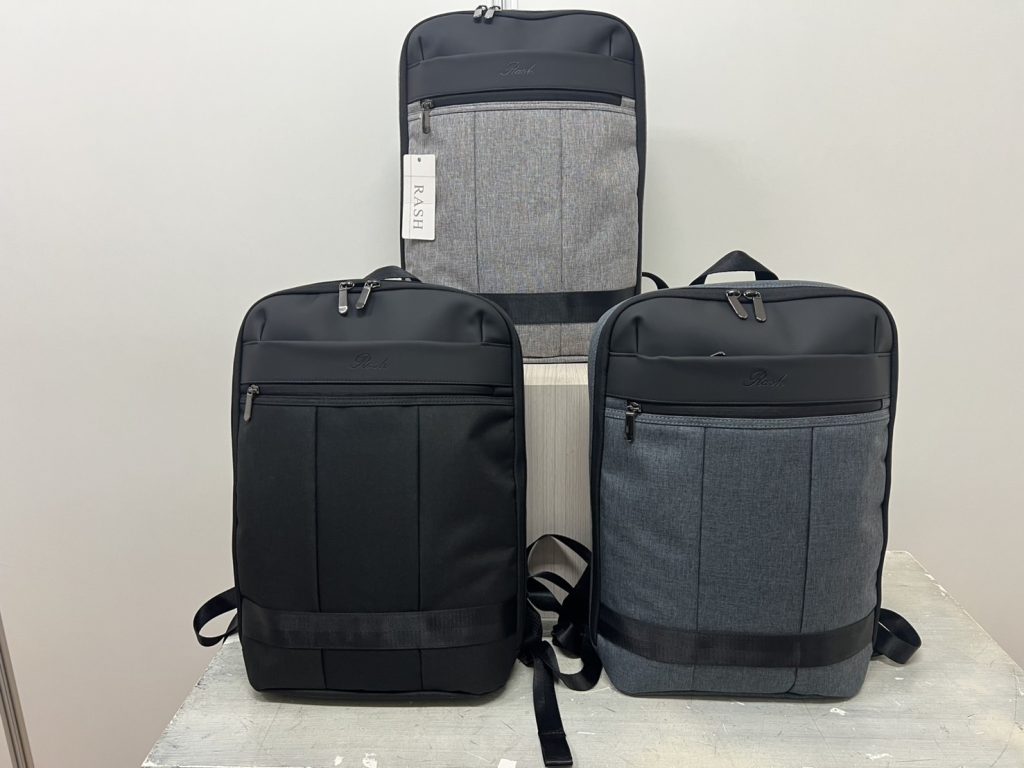 販売しているバッグの写真